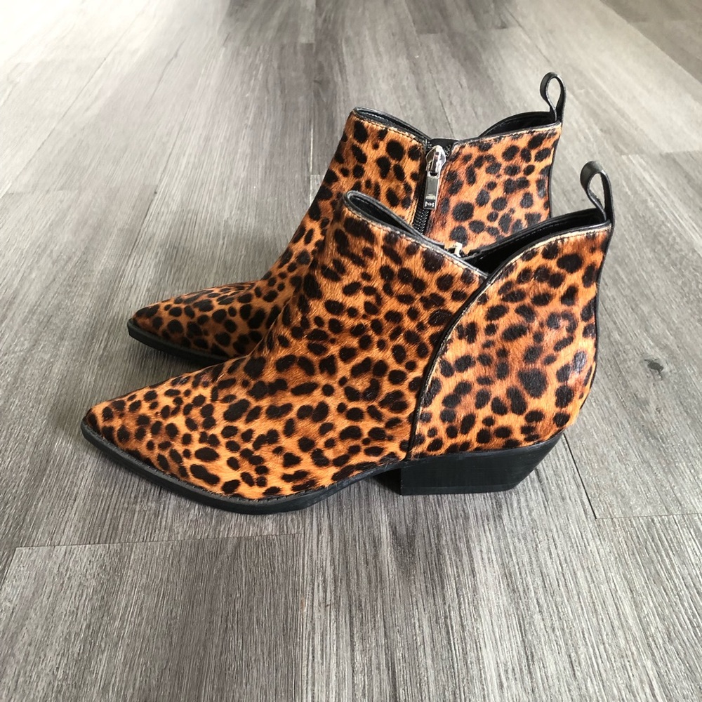 New Without Tags Marc Fisher Obrraly Leopard Cheetah Print Booties